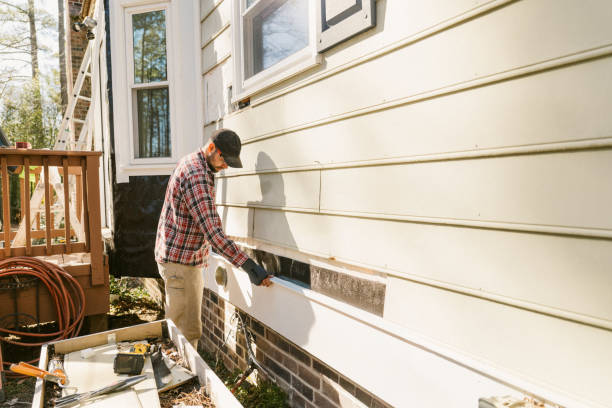 Trusted Storm Damage Siding Repair service in Commerce City, CO - Creative Siding